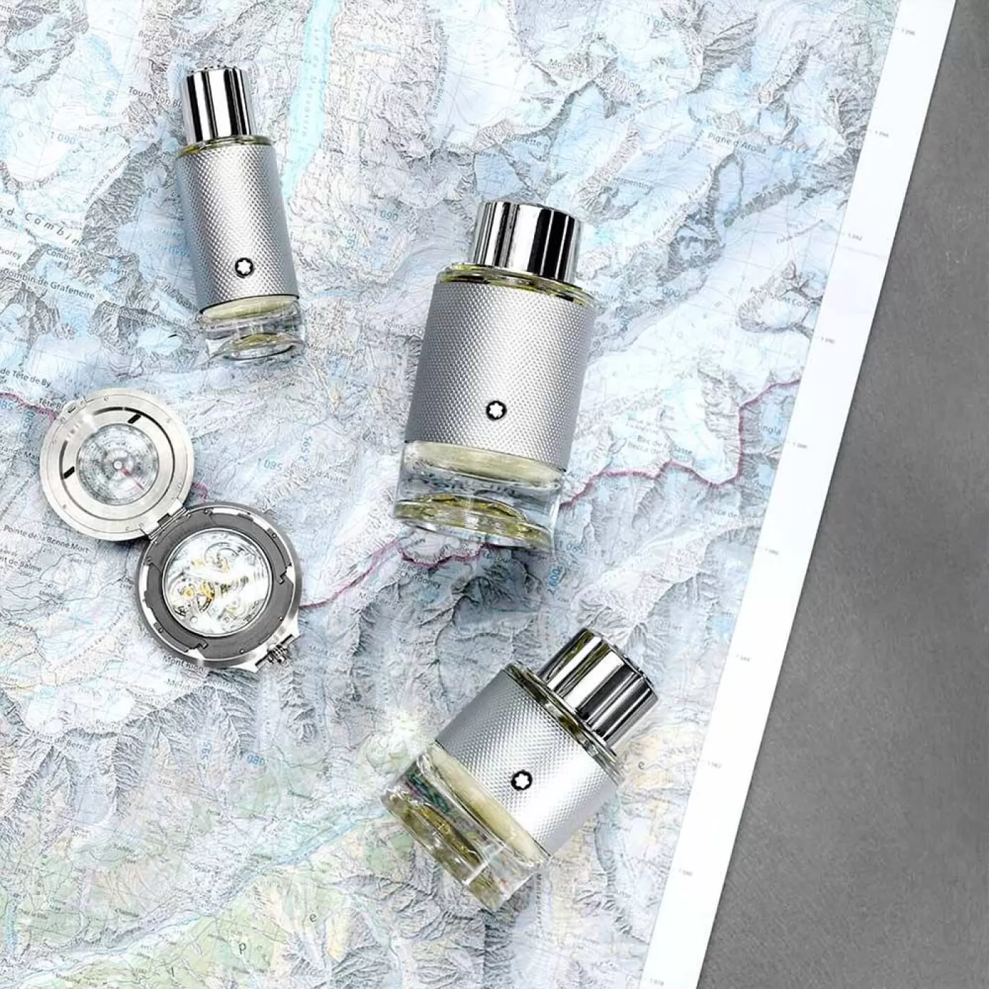 Perfume-Explorer-Platinum-Montblanc-Eau-De-Parfum-100ml-COR-NAO-DEFINIDA-64CFC8C7-5-1400x1400.jpg